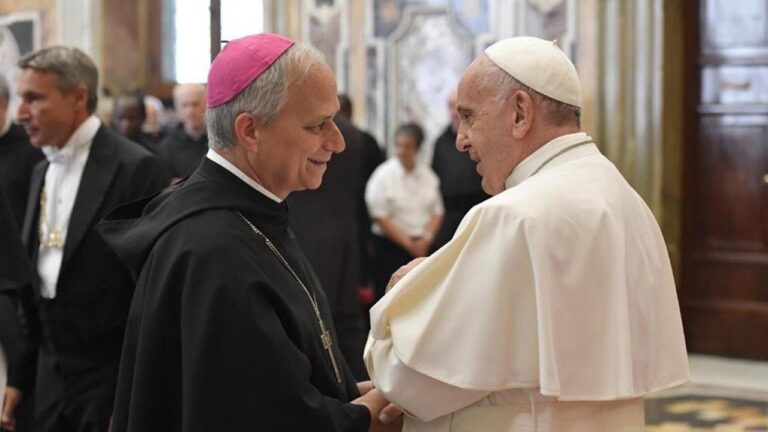 Novo Papa Robert Francis Prevost