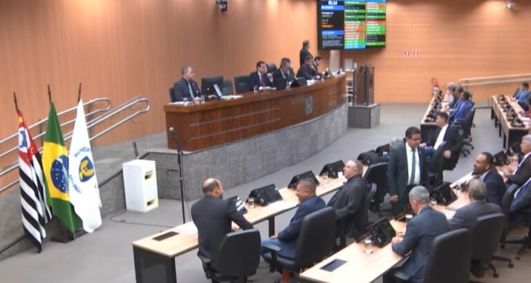 vereadores de Campinas aprovam auimento sálarios dos presidentes