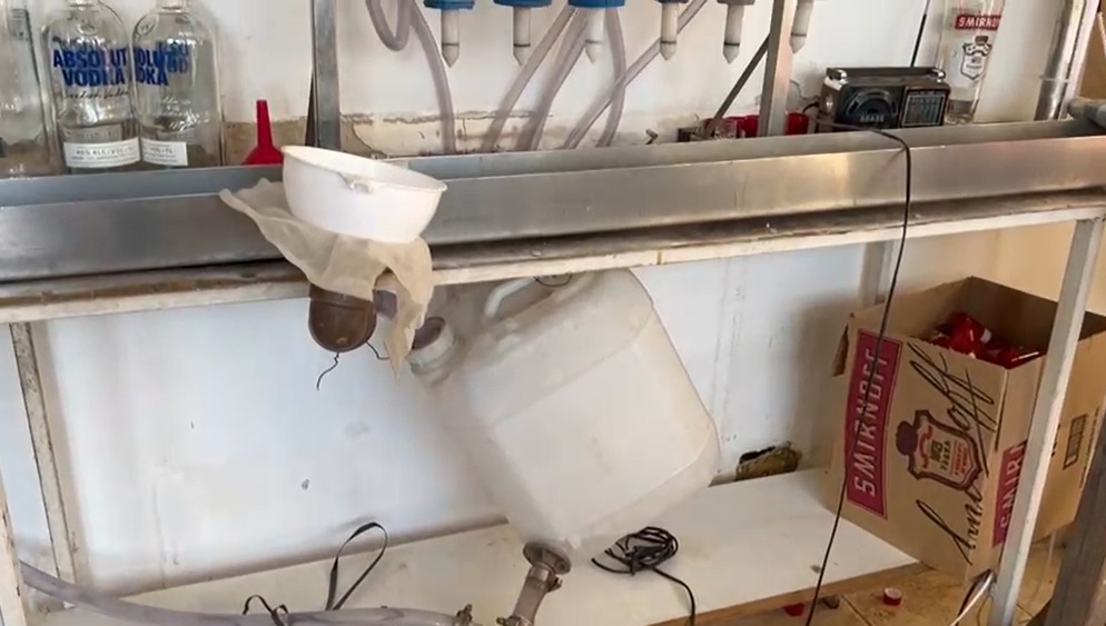 fabrica falsificacao bebidas americana