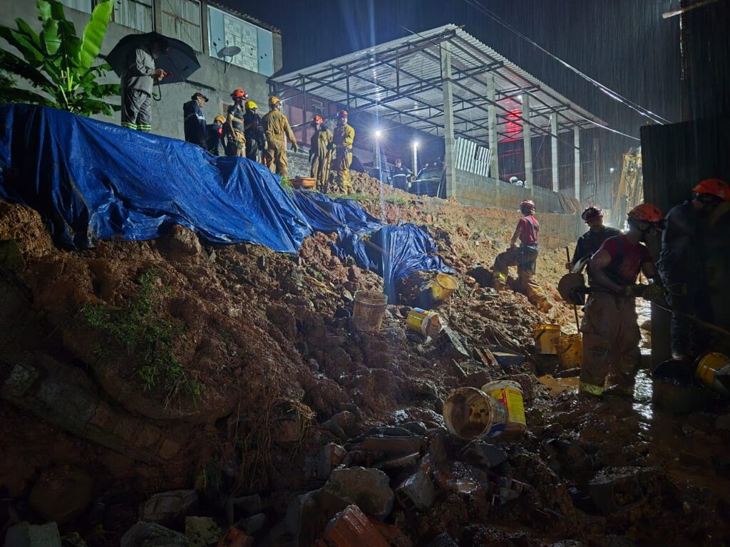 Duas pessoas morrem durante chuva em Ilhabela (SP)