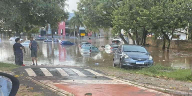 Chuva alaga Kartódromo do Taquaral em Campinas